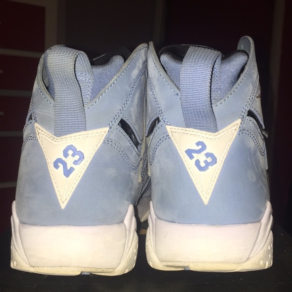 Jordan 7 Pantone - Picture 3 of 5